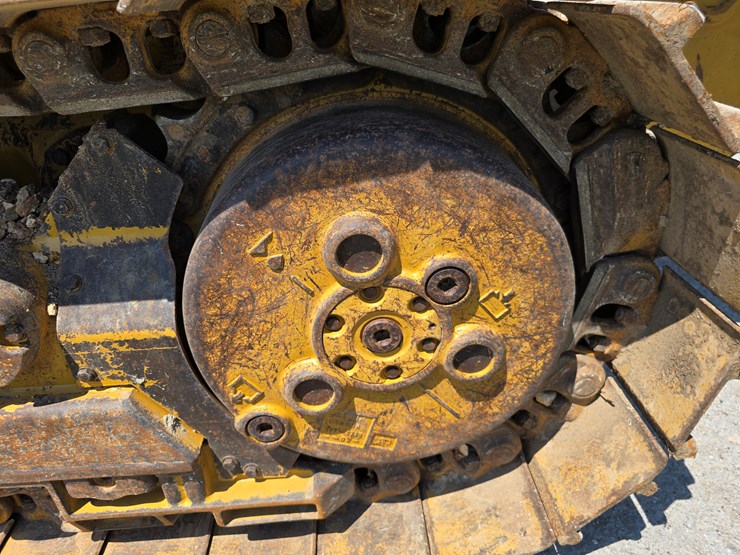 2005-caterpillar-953c-image-84