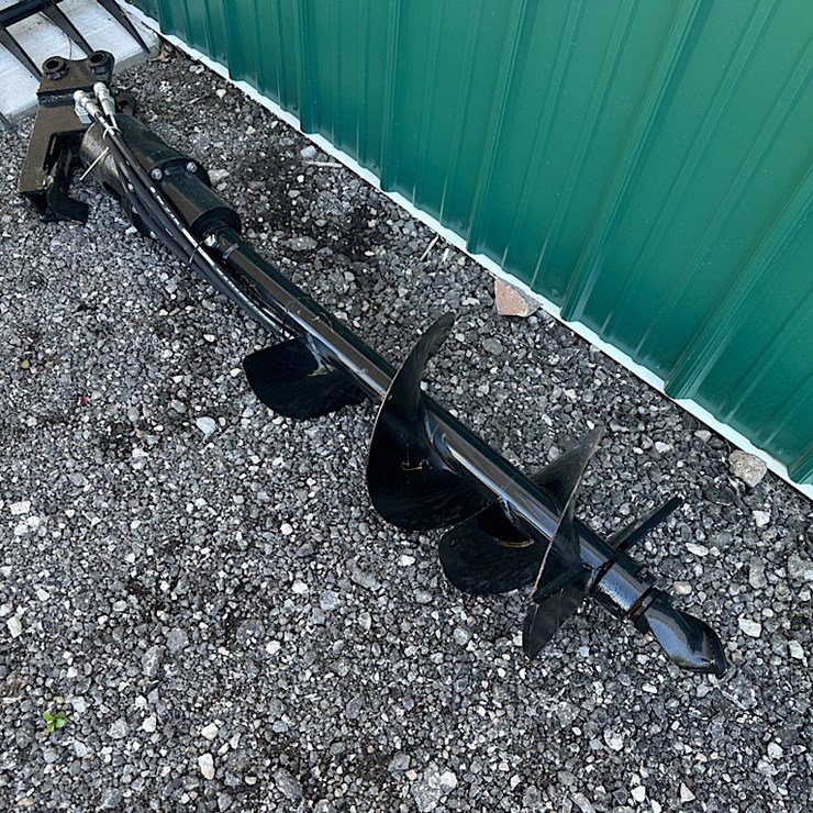 MINI EXCAVATOR POST HOLE AUGER ATTACHMENT