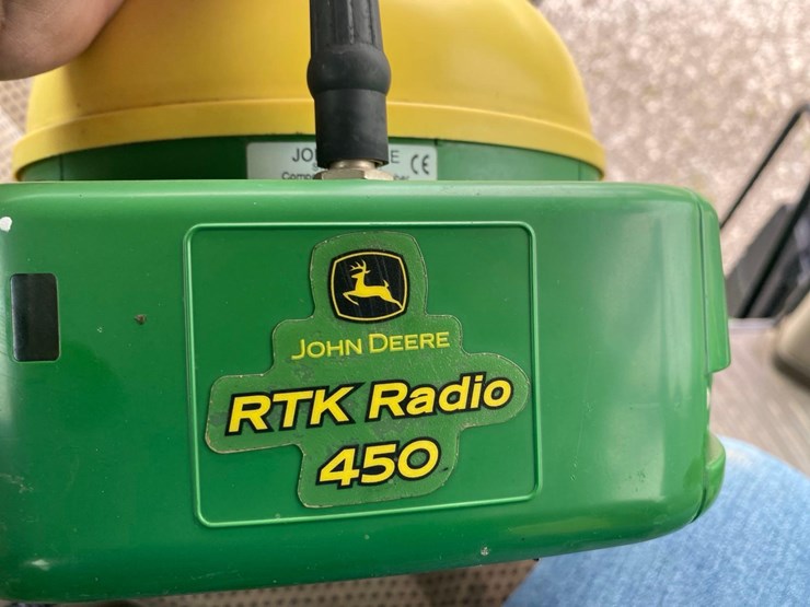john-deere-3000-image-2