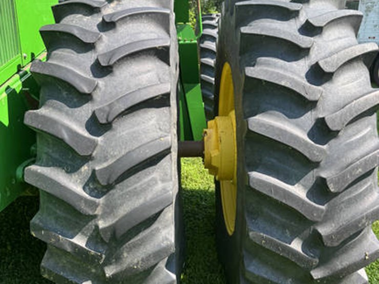1990-john-deere-8760-image-5