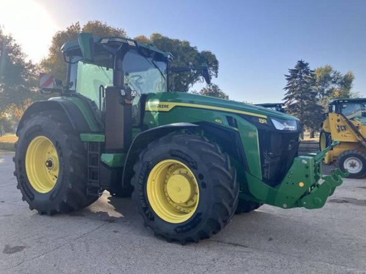 2023-john-deere-8r-410-image-5