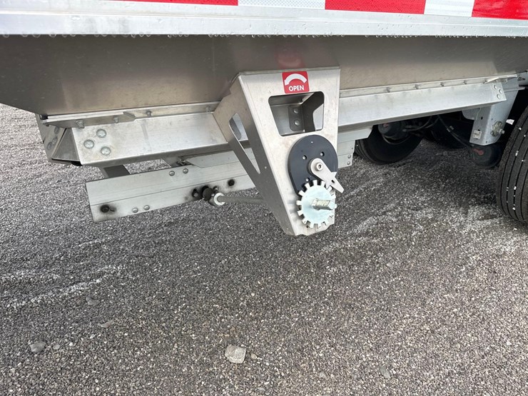 2022-40'-eby-grain-trailer-image-27