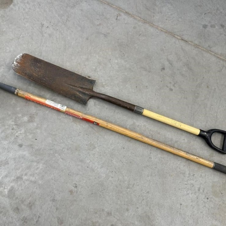 Garden Hoe & Shovel