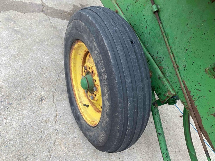 john-deere-336-baler-image-36
