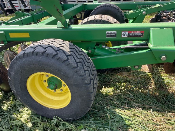 john-deere-637-image-52