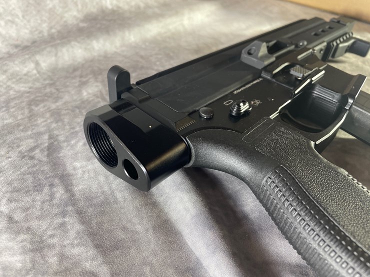#4388-•-utas-ut-9-machine-9mm-luger-pistol,-sn:-ut-24a005074-image-7