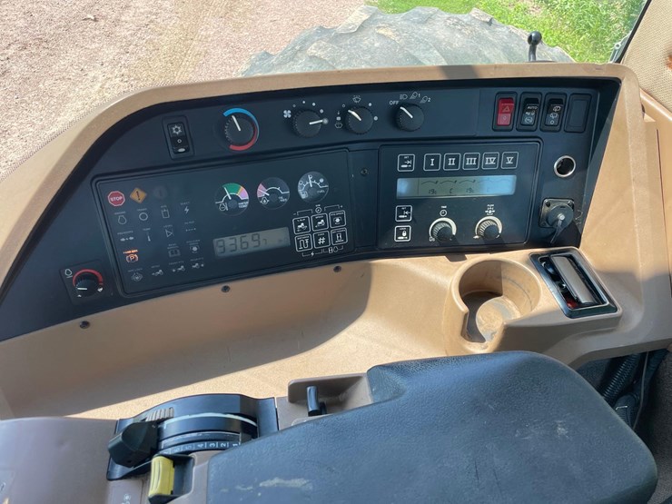 1996-john-deere-8300-image-63
