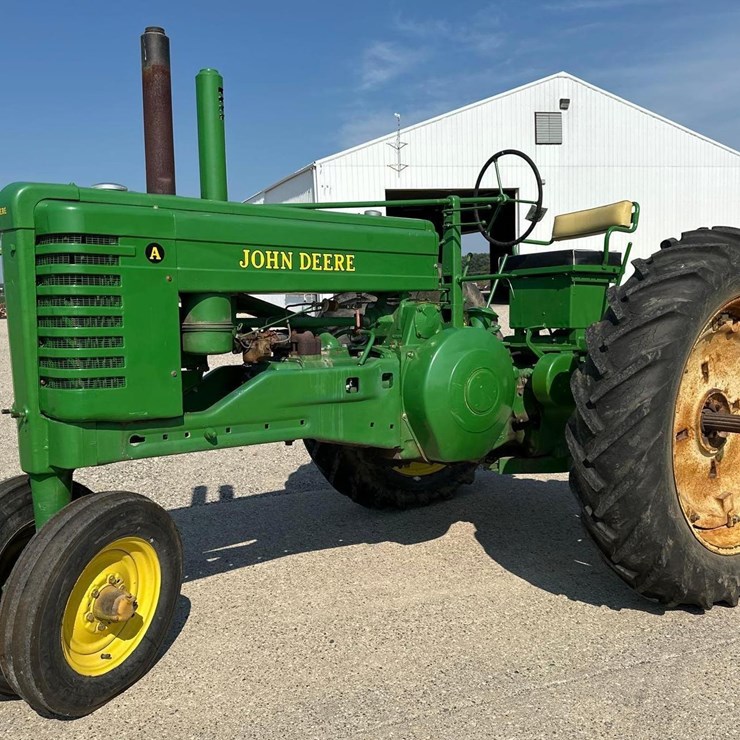 JOHN DEERE A