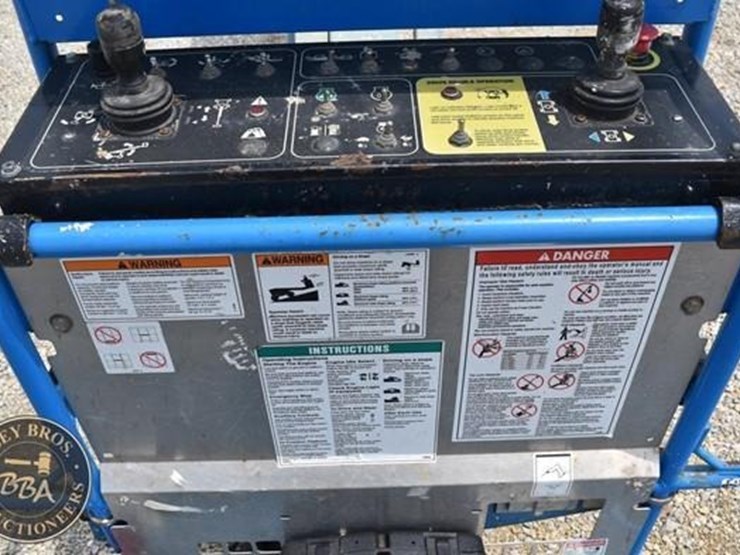2014-genie-s85-image-26