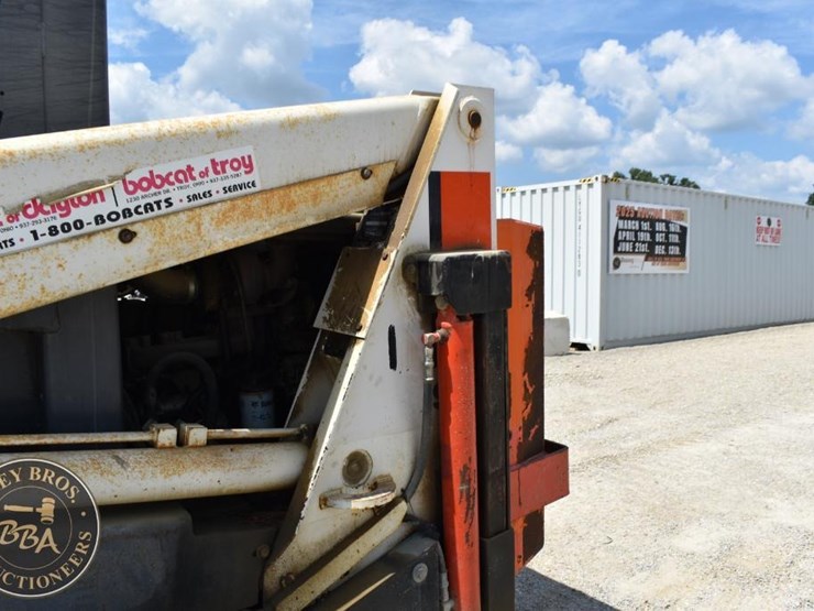 bobcat-980-image-8