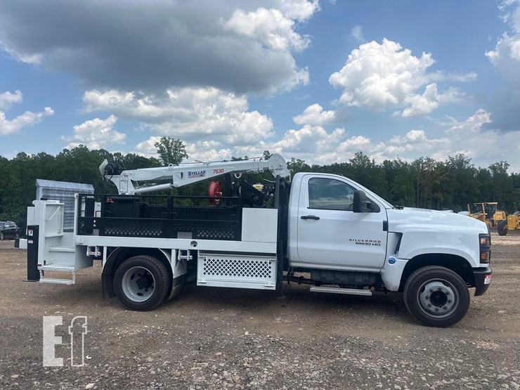 2023-chevrolet-6500-image-3