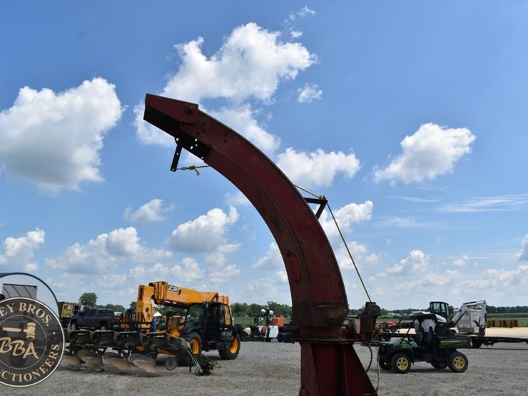 new-holland-770-image-32