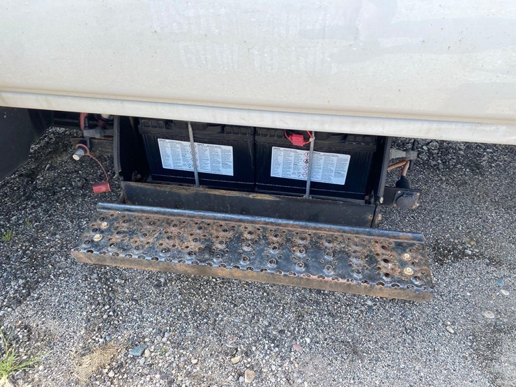 2019-chevrolet-6500-image-28