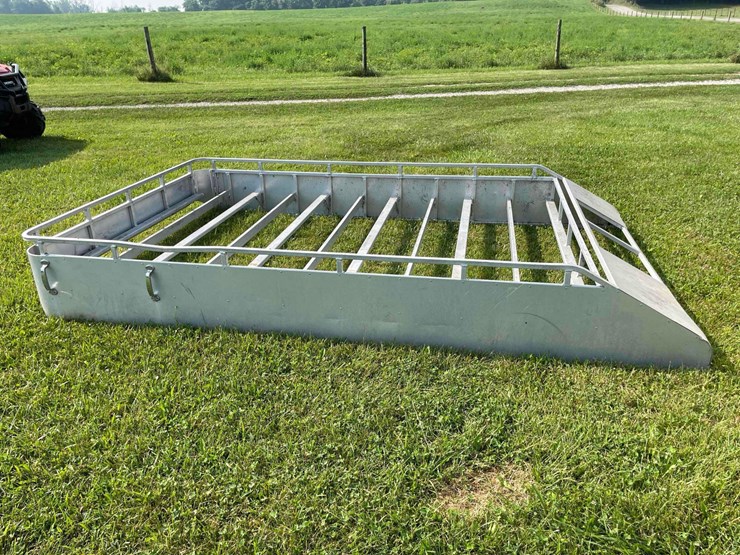 2006-8’x28’-c&c-aluminum-livestock-trailer-image-37