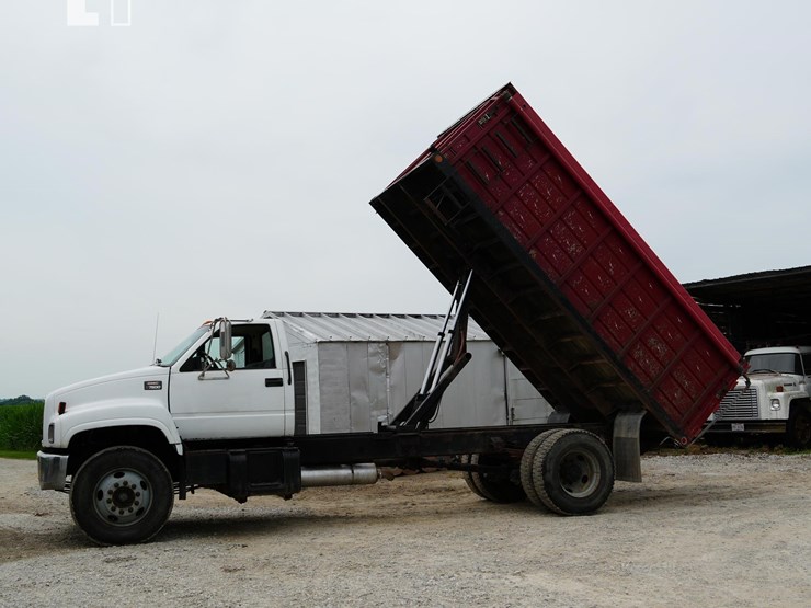 1998-gmc-topkick-c7500-image-1