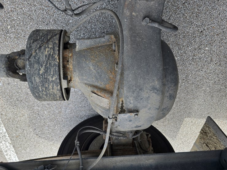 2004-ford-f650-image-139