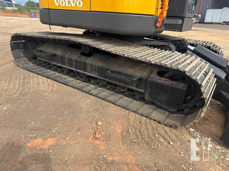 2021-volvo-ecr145el-image-18