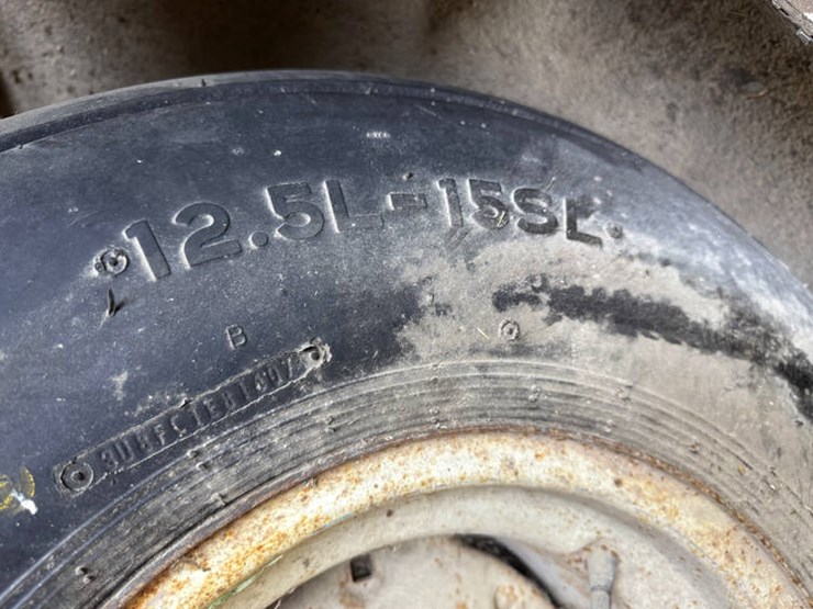 #1415-•-3---12.5l-15sl-tires-&-rims-image-2