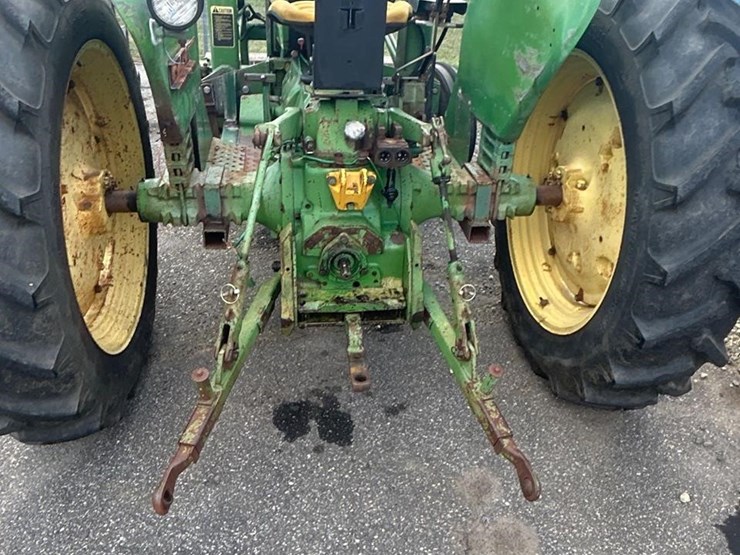 john-deere-1530-image-14