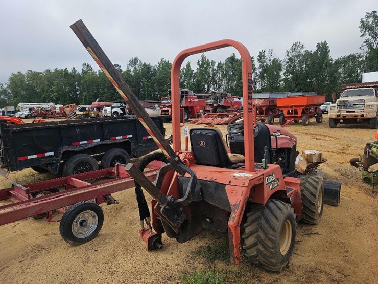 ditch-witch-rt45-image-4