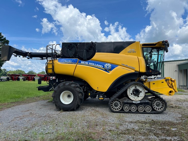 2023-new-holland-cr10.90-image-4