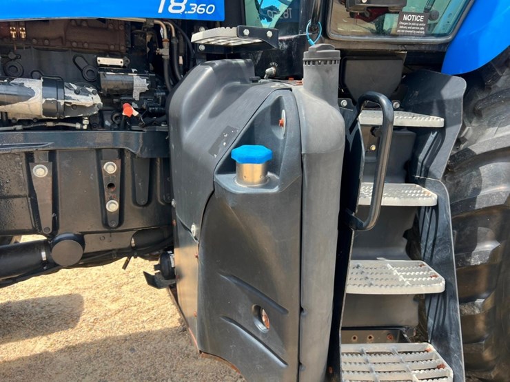 2014-new-holland-t8.360-image-44
