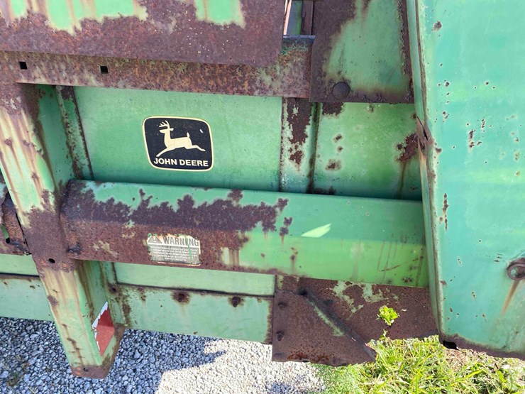 john-deere-450-image-27