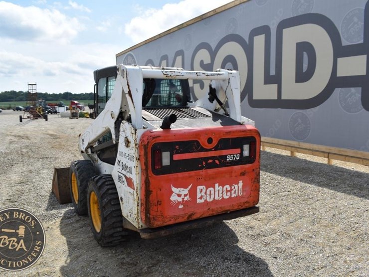 2017-bobcat-s570-image-11