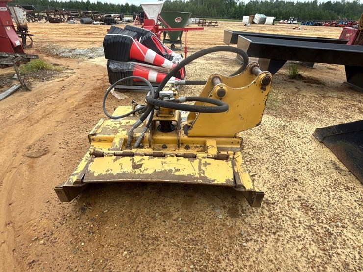 113---diamond-42"-excavator-mower-head-image-5