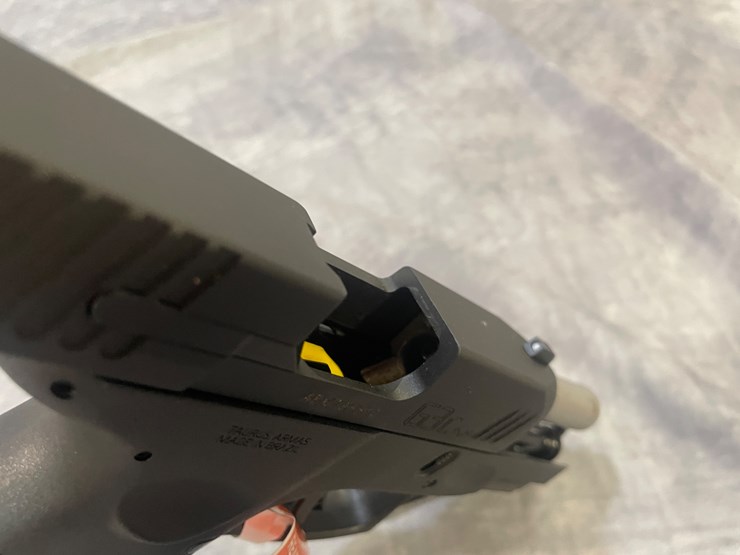 #4354-•-taurus-g3c-9mm-luger-pistol,-sn:-aek785512-image-12