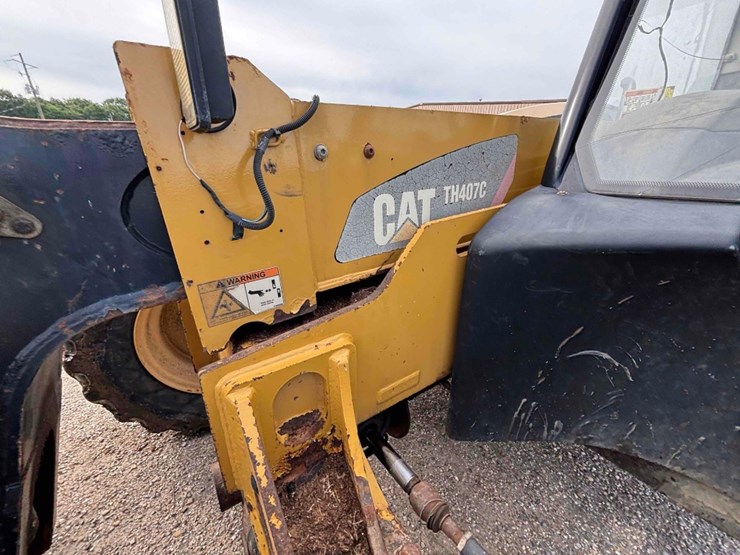 caterpillar-th407c-image-58