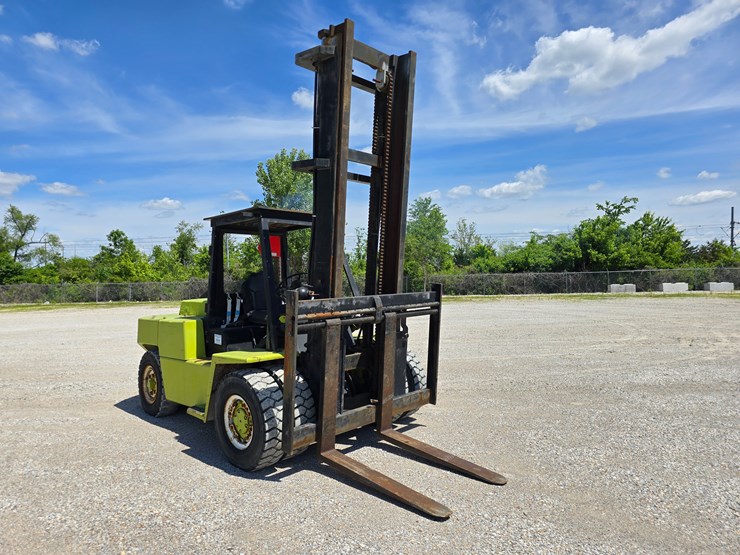 #16610-•-clark-c500y165d-diesel-forklift-image-34