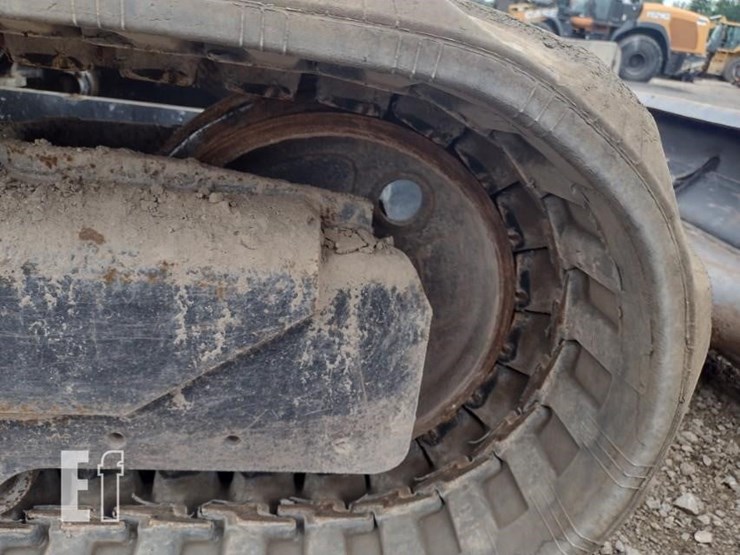 2019-kubota-u55-4-image-40
