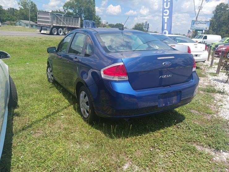2008-ford-focus-s-image-4