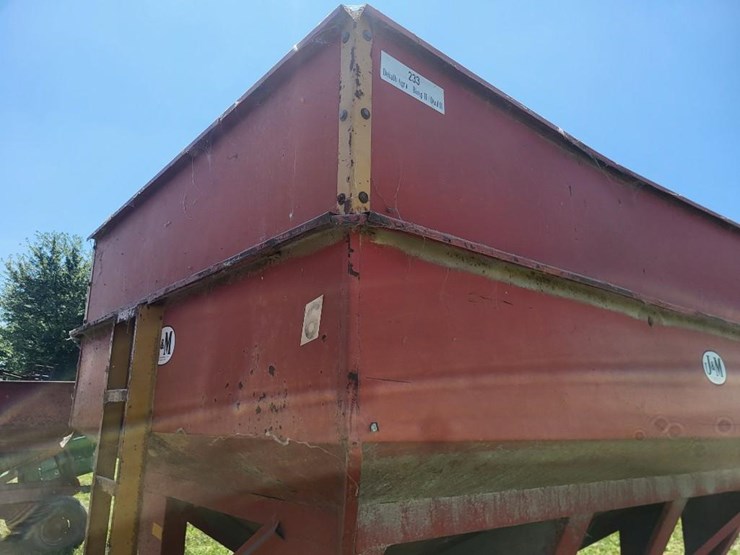 j&m-350-20-hopper-wagon-w/running-gear---tag-#1042-image-15