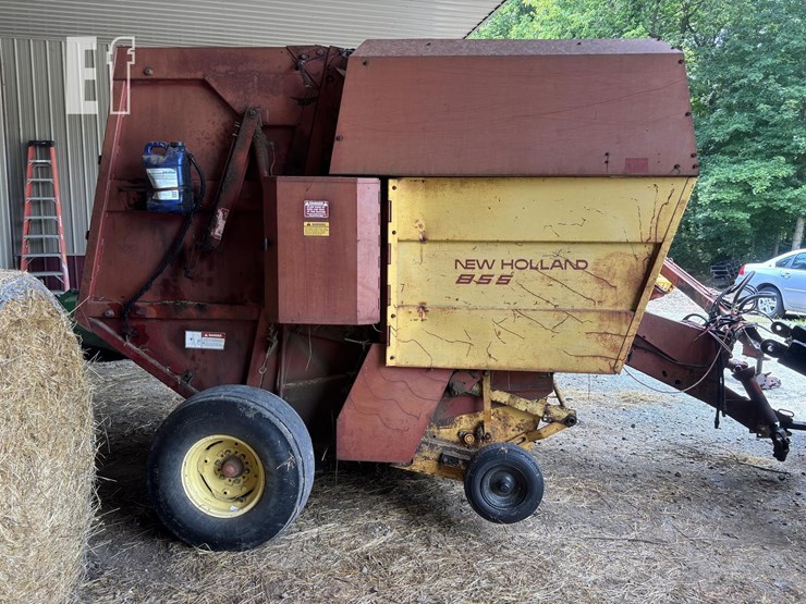 new-holland-855-image-5