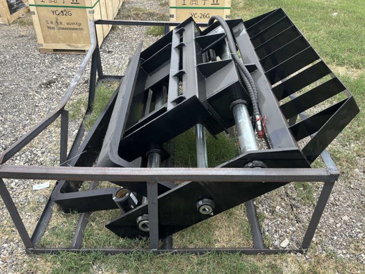 #85-•-forklift-forks-image-2