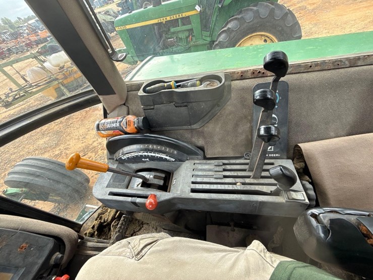 john-deere-4555-image-16