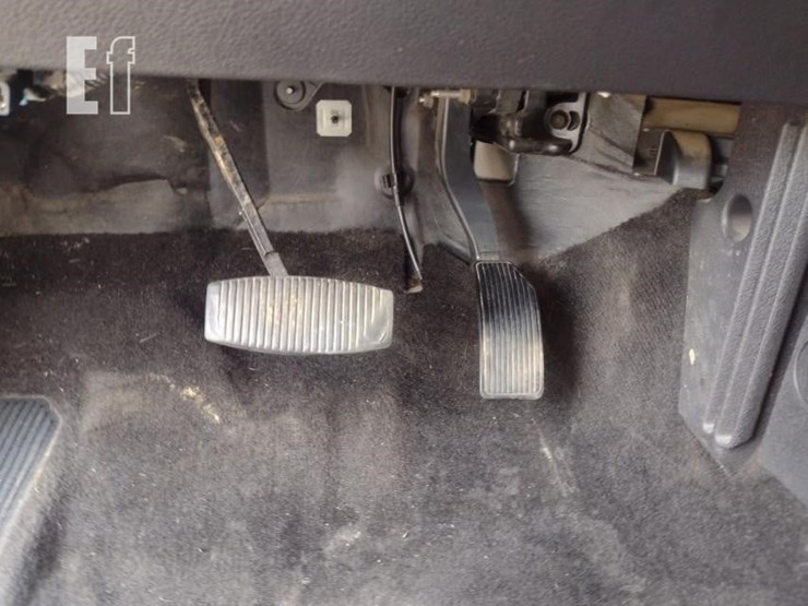 2015-ford-f250-image-8