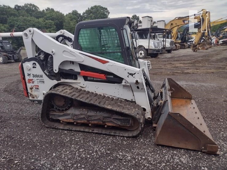 2019-bobcat-t770-image-3