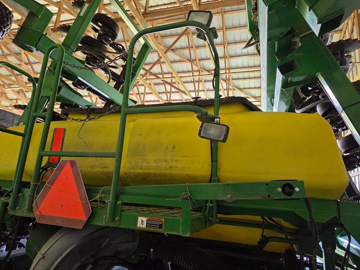 40'-jd-1990-air-seeder-image-13