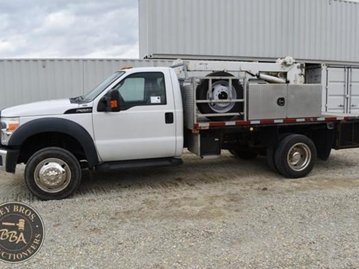 2013-ford-f550-image-7