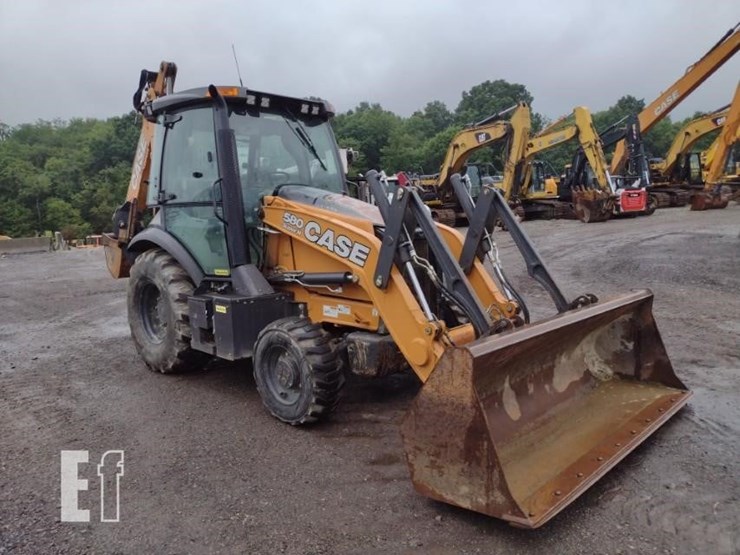 2019-case-580sn-image-42