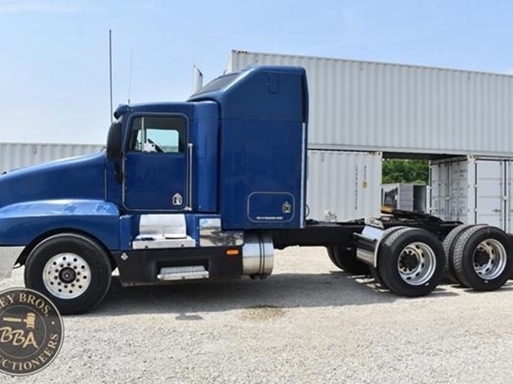 1994-kenworth-t600-image-2