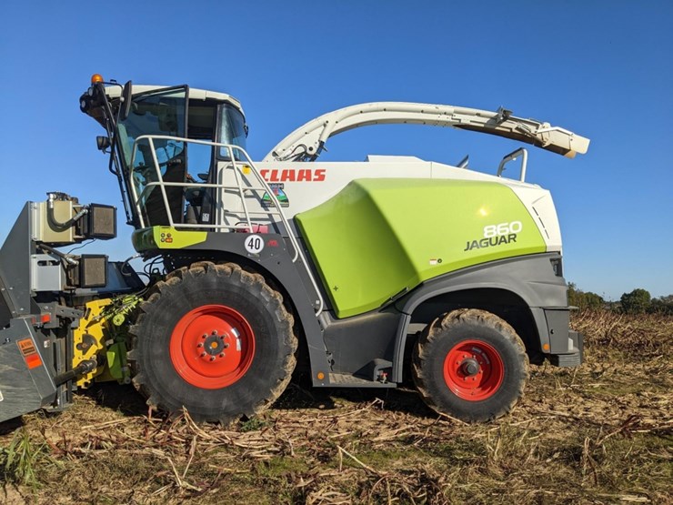 2017-claas-jaguar-860-image-1