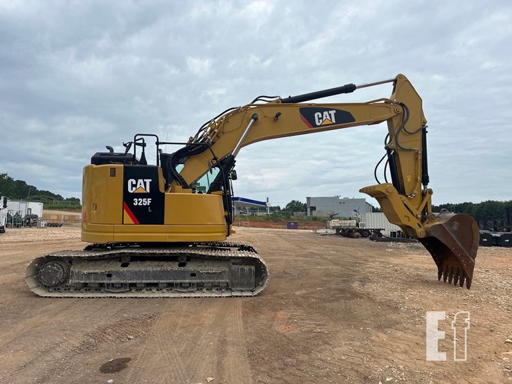 caterpillar-325flcr-image-4