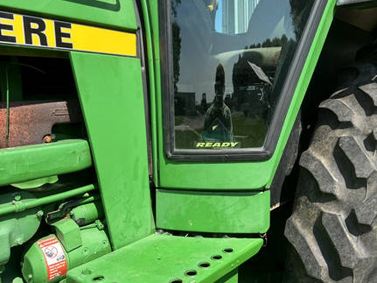 1979-john-deere-4440-image-24