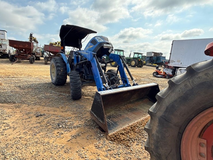new-holland-60-image-1
