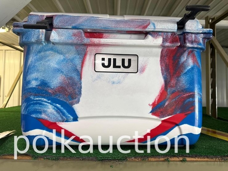 11162---48-can-ulu-patriotic-cooler-image-1