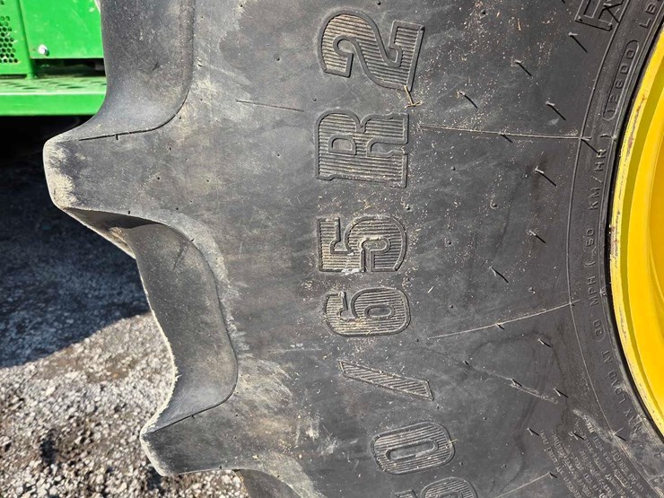 2015-john-deere-s680-image-45